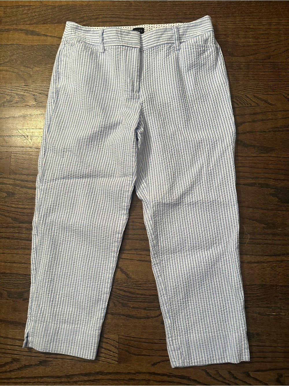 Talbots Blue & White Seersucker Cropped Pants